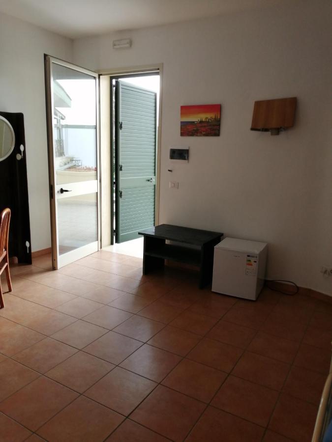 Vento Dell'Est Bed & Breakfast San Cataldo  Exterior foto